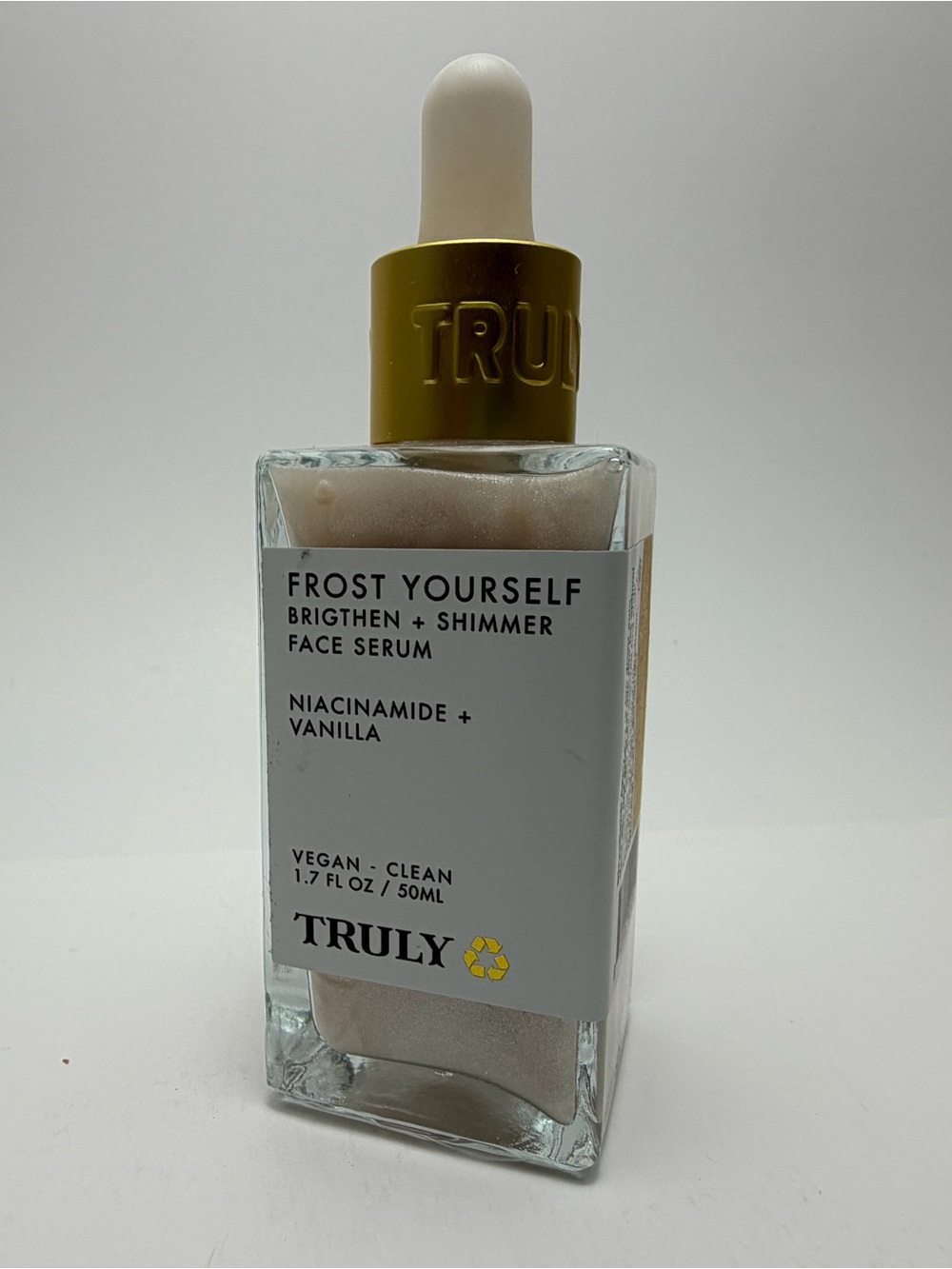 TRULY Frost Yourself Brighten + Shimmer Face Serum — Gold Cap, Pearlescent Cream